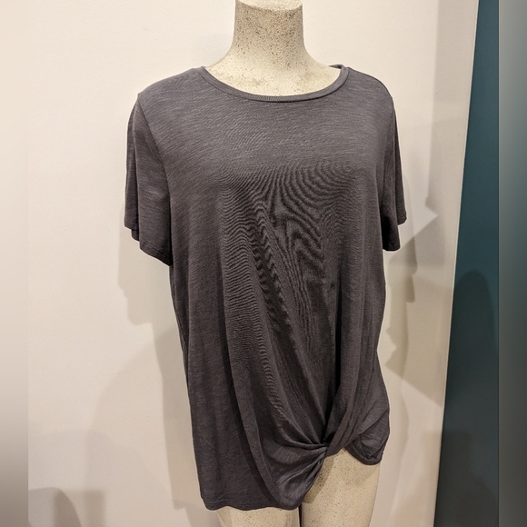 Maurice twist knot tee, heather Gray plus size 0x, New! - Picture 5 of 10